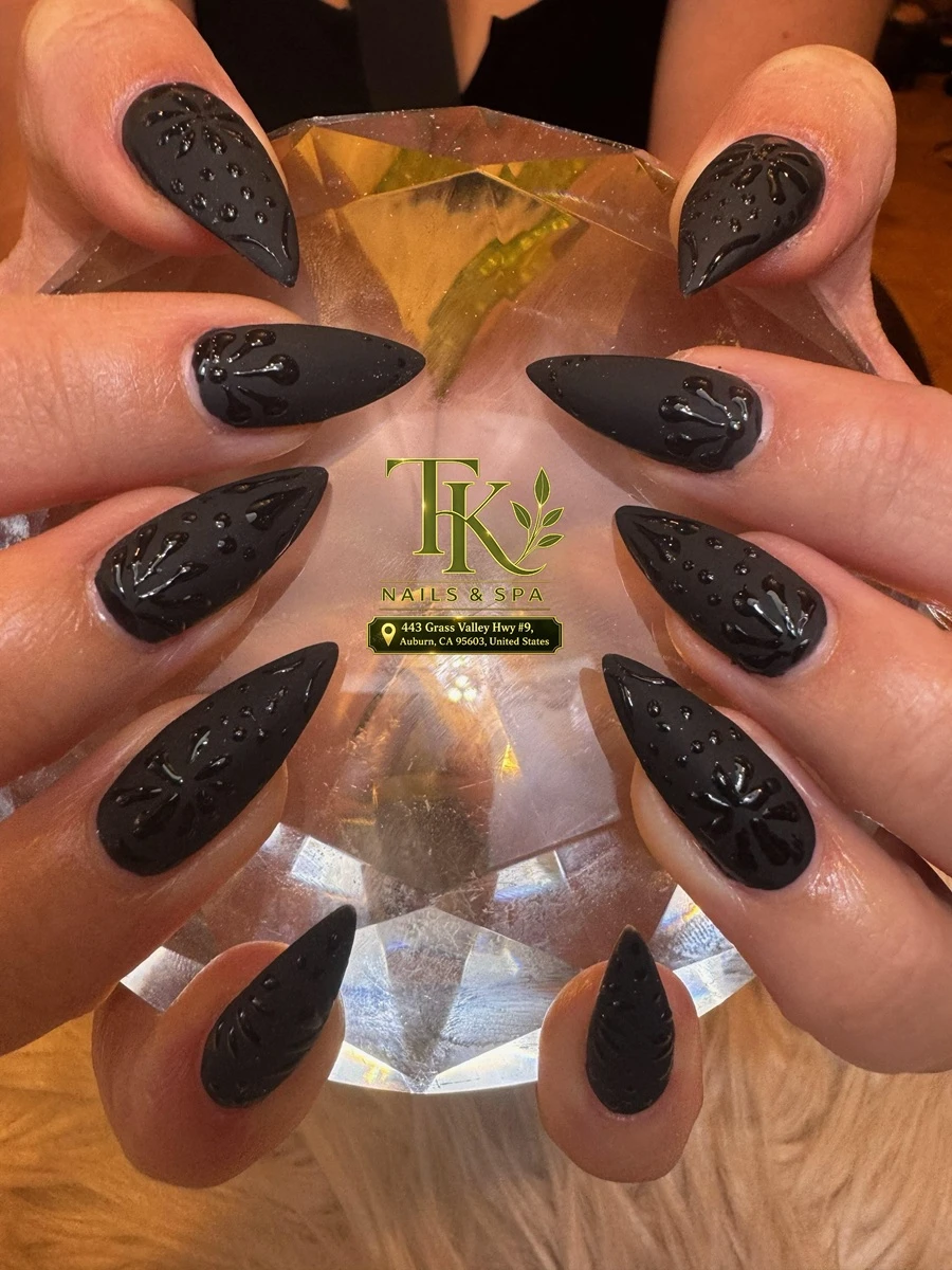 TK Nails & Spa